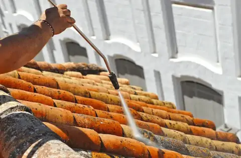 Nettoyage de toitures - Plonévez-du-Faou